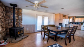 Hoodoo House - 4-Bedroom Near Lake Powell